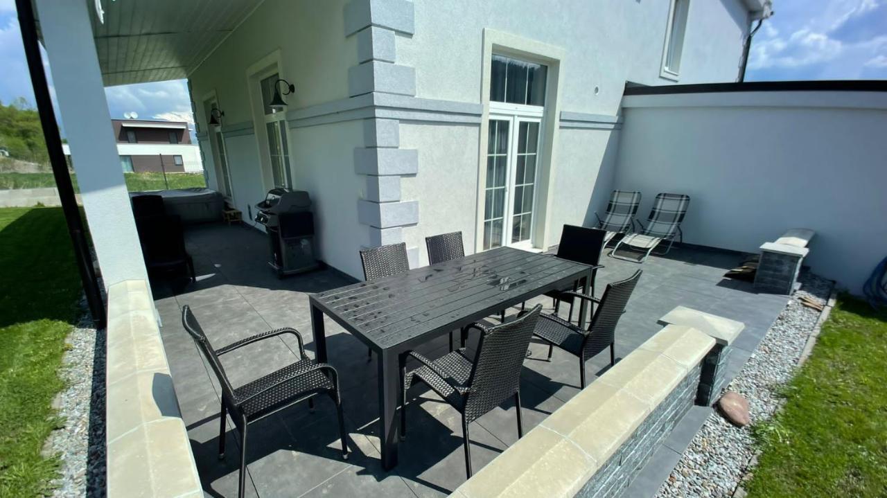 Apartmánový dom s vírivkou, Pod Sečnom, Liptovský Ján Villa Liptovský Mikuláš Esterno foto